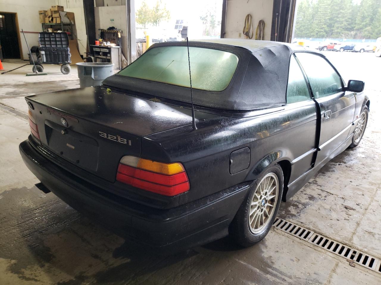 Photo 4 from auction – 1998 BMW 328 IC with VIN WBABK7327WET66507