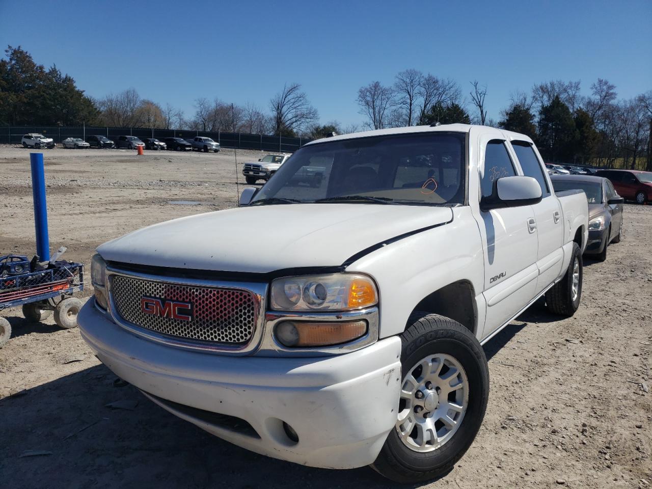 Photo 2 from auction – 2005 GMC SIERRA K15 with VIN 2GTEK63N051243815