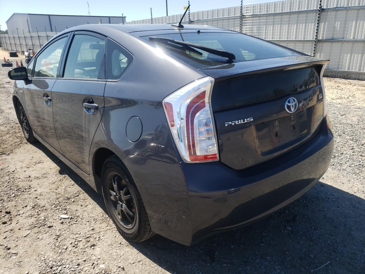 Photo 3 from auction – 2015 TOYOTA PRIUS with VIN JTDKN3DU1F0484097