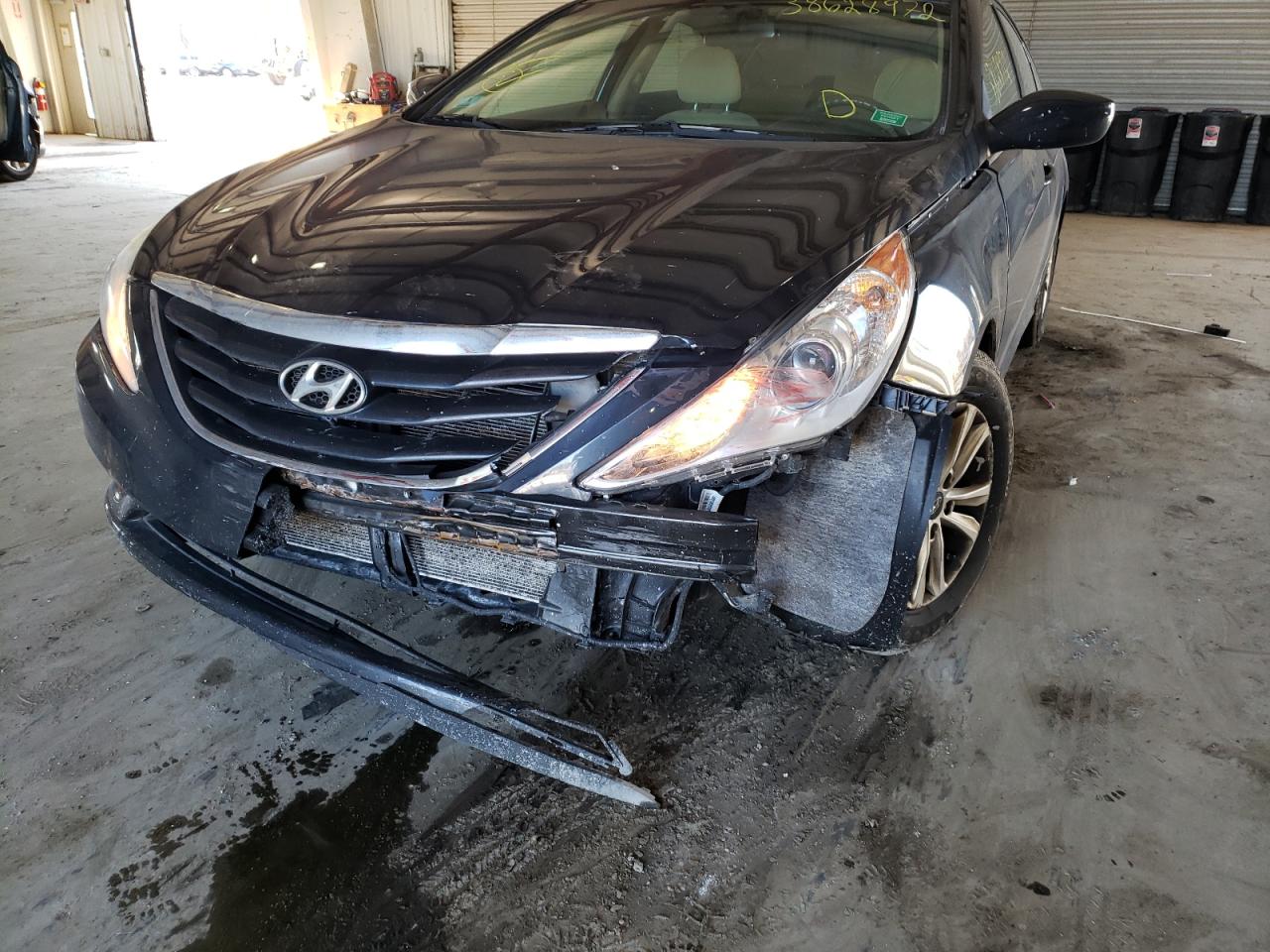 Photo 9 from auction – 2012 HYUNDAI SONATA GLS with VIN 5NPEB4AC0CH497283