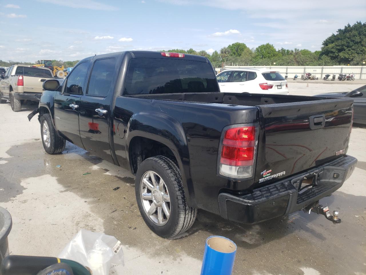 Photo 3 from auction – 2008 GMC NEW SIERRA with VIN 2GTEK638181277633