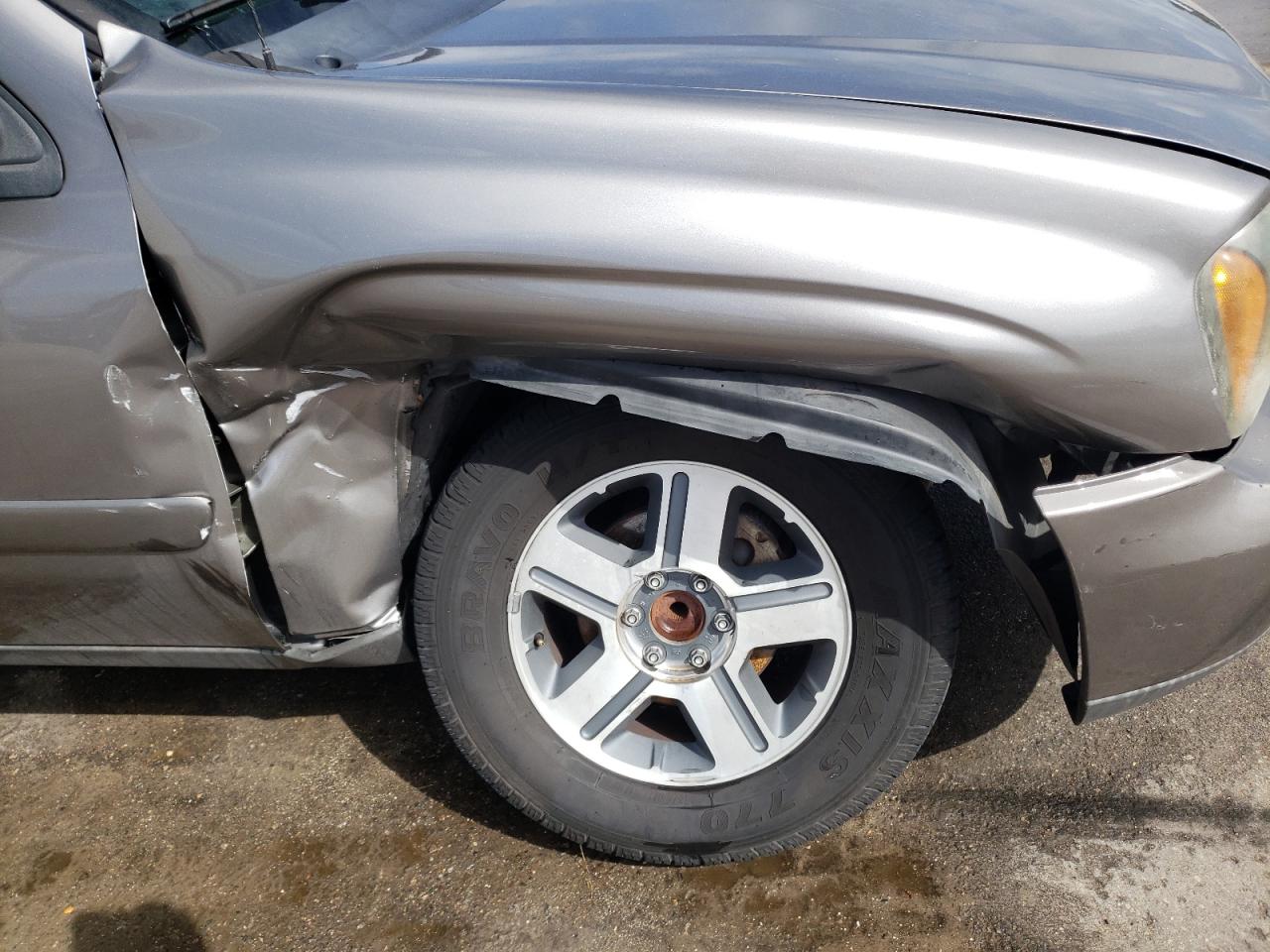 Photo 10 from auction – 2005 CHEVROLET TRAILBLAZE with VIN 1GNDS13S052299538