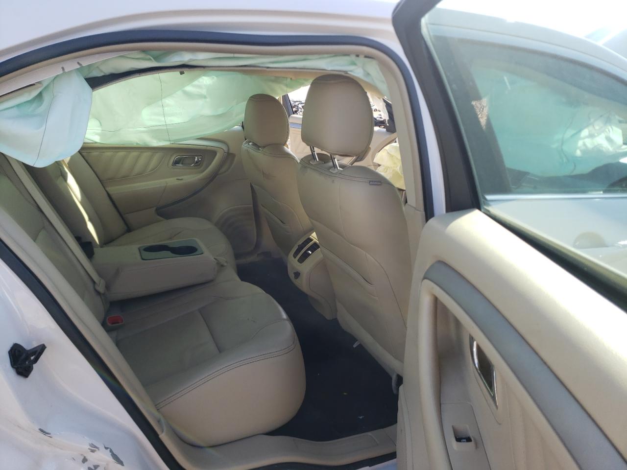 Photo 6 from auction – 2018 FORD TAURUS SEL with VIN 1FAHP2E80JG118217