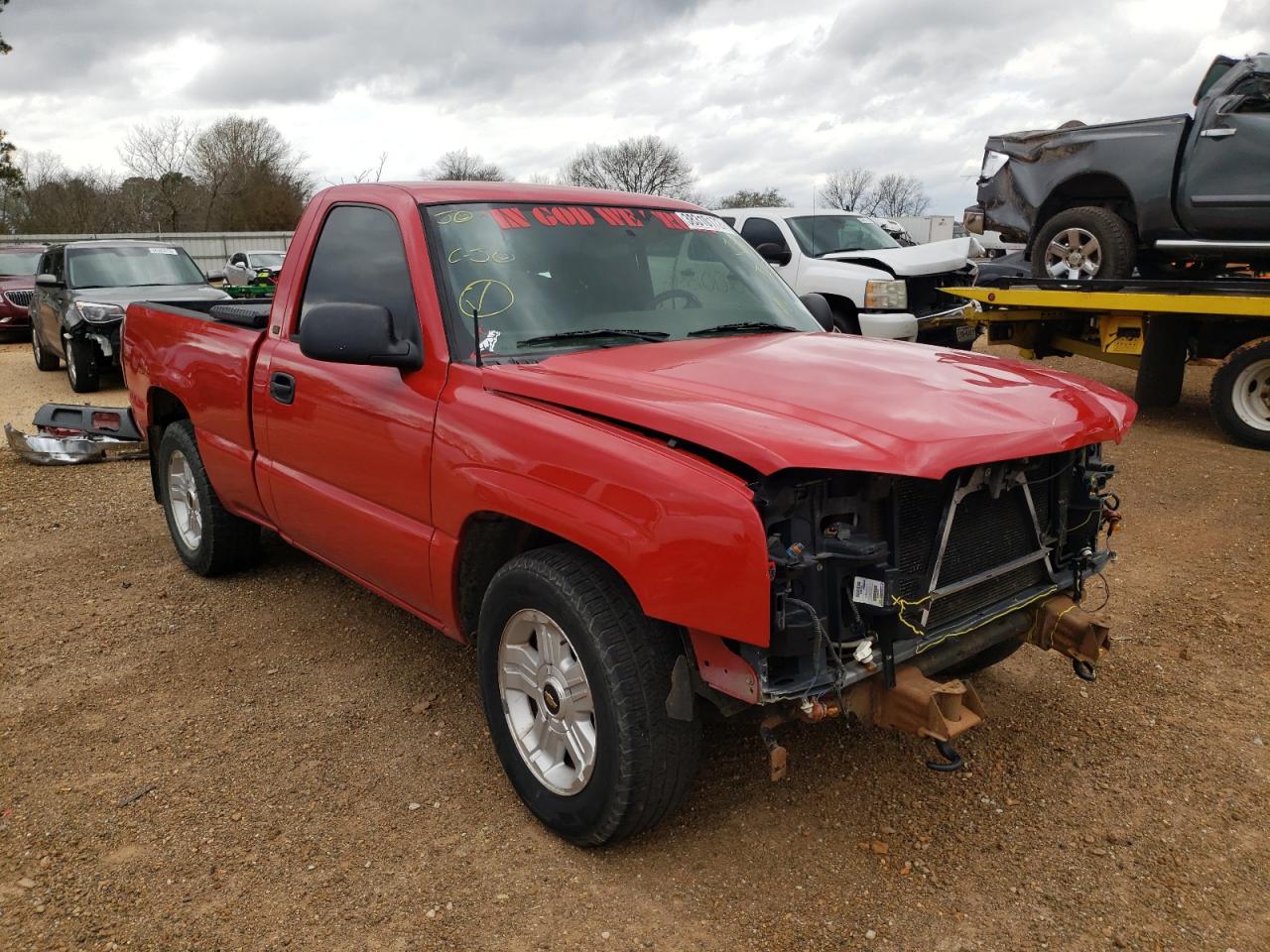CHEVROLET SILVERADO 2005 with VIN 1GCEC14X65Z151597 - Photo from auction
