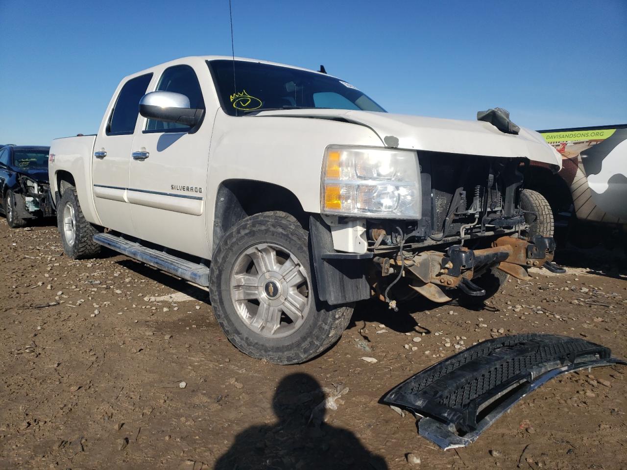 CHEVROLET SILVERADO 2011 with VIN 3GCPKSE36BG229255 - Photo from auction