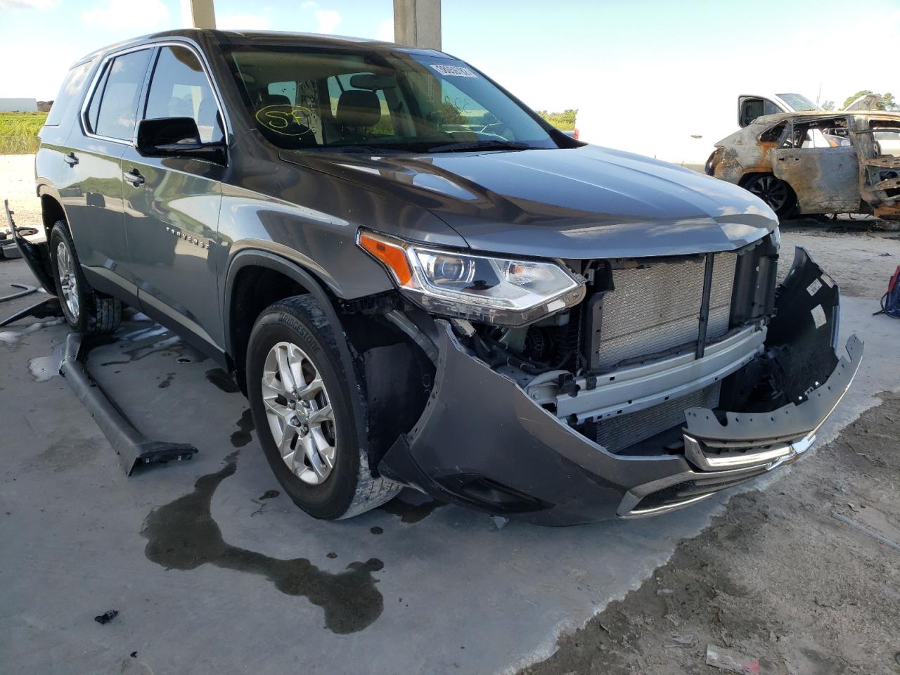 CHEVROLET TRAVERSE L 2020 with VIN 1GNERFKW7LJ233458 - Photo from auction