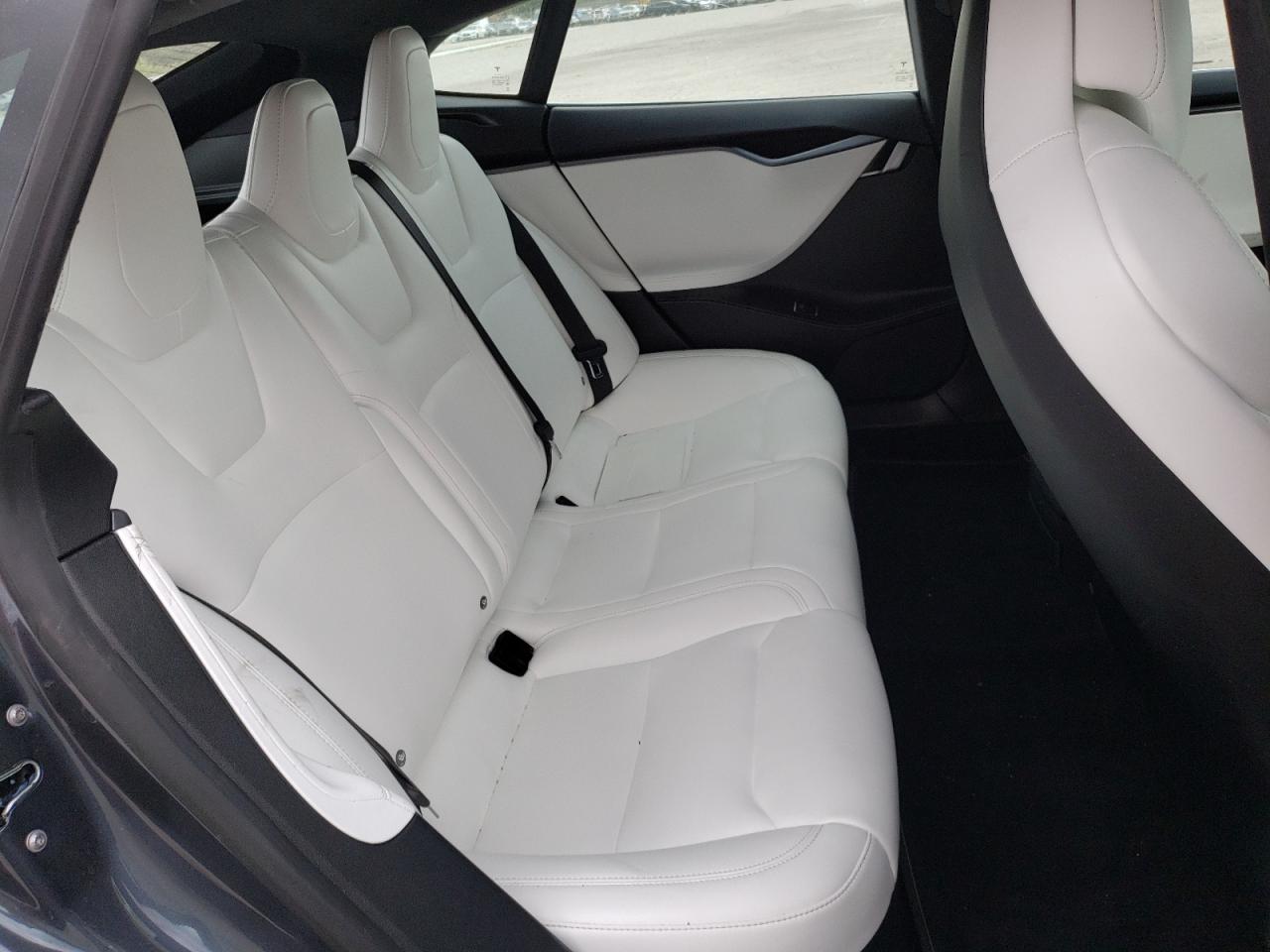 Photo 6 from auction – 2020 TESLA MODEL S with VIN 5YJSA1E42LF352834