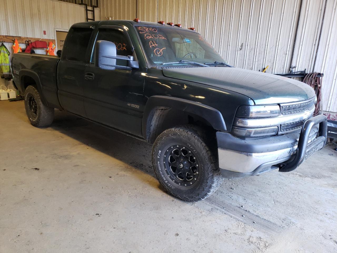 CHEVROLET SILVERADO 2002 with VIN 2GCEK19T421285103 - Photo from auction