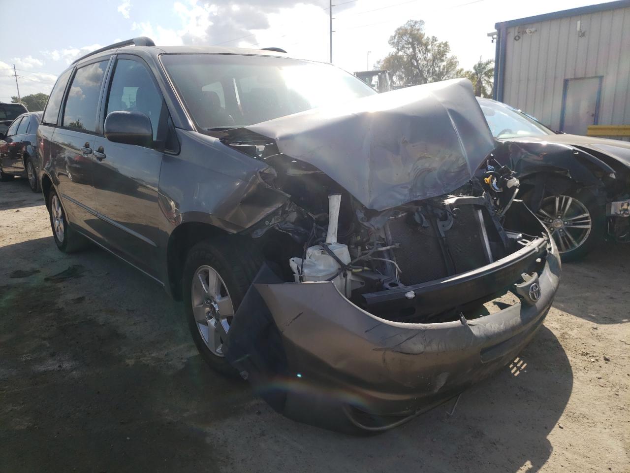 2005 Toyota Sienna