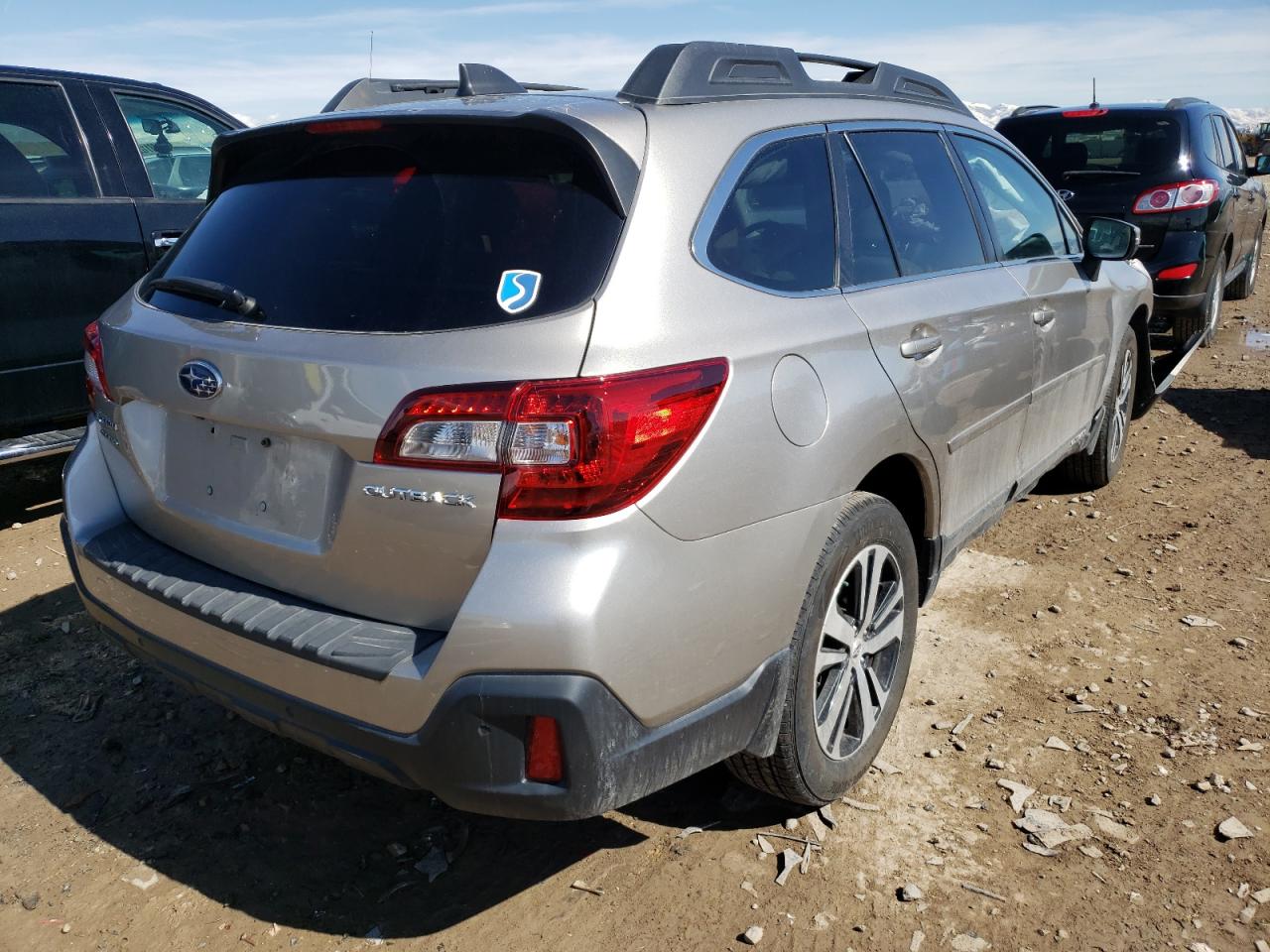 Photo 4 from auction – 2018 SUBARU OUTBACK 2. with VIN 4S4BSANCXJ3218664