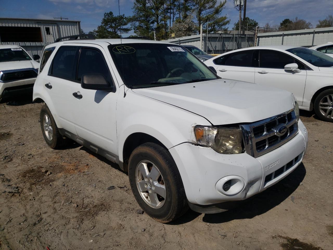 FORD ESCAPE XLS 2012 with VIN 1FMCU9C78CKC70130 - Photo from auction