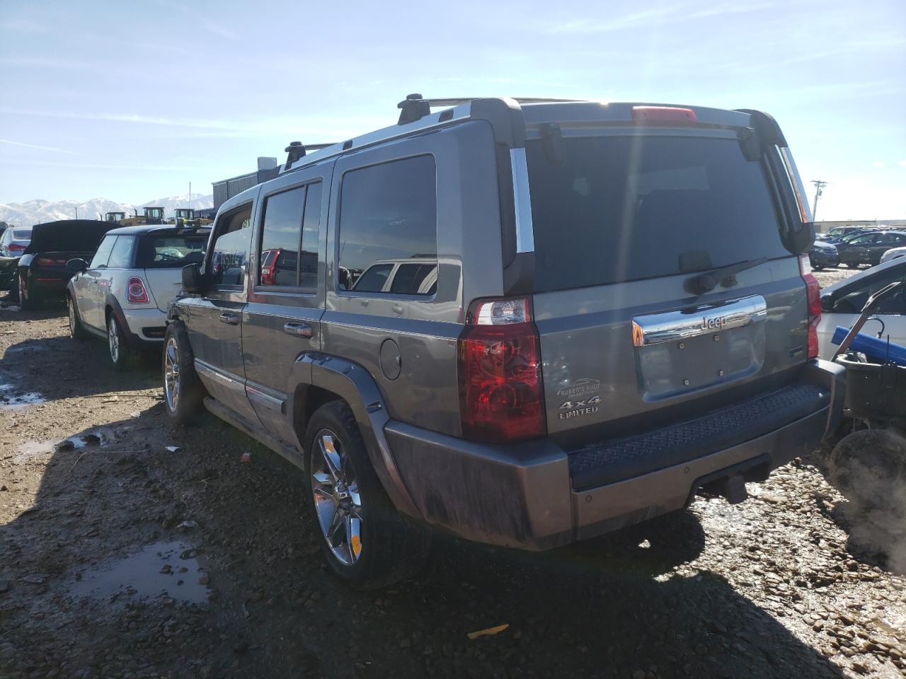 Photo 3 from auction – 2007 JEEP COMMANDER with VIN 1J8HG58P27C579345
