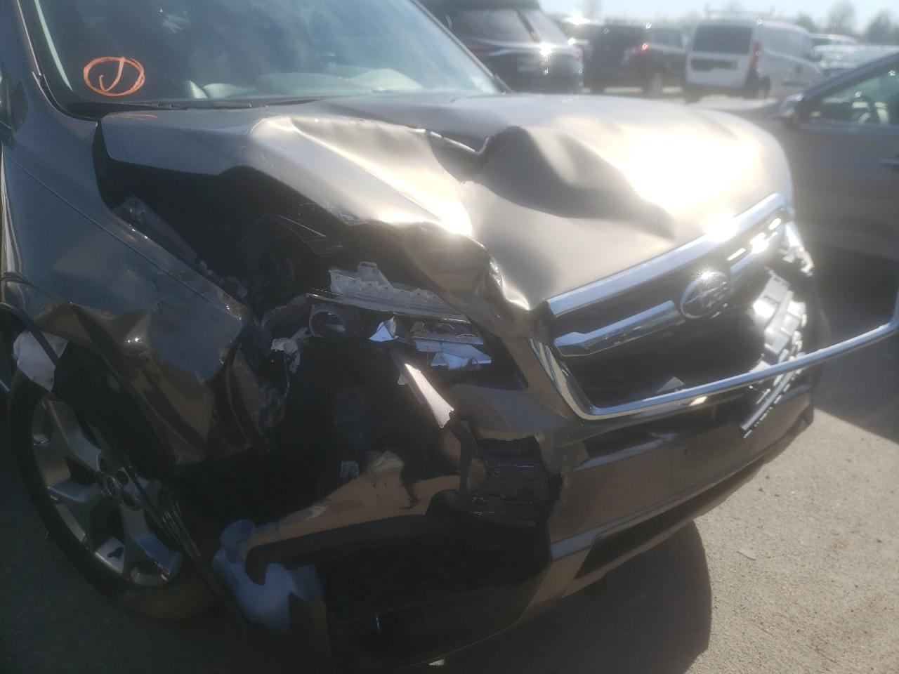 Photo 9 from auction – 2018 SUBARU FORESTER 2 with VIN JF2SJAWC7JH473346