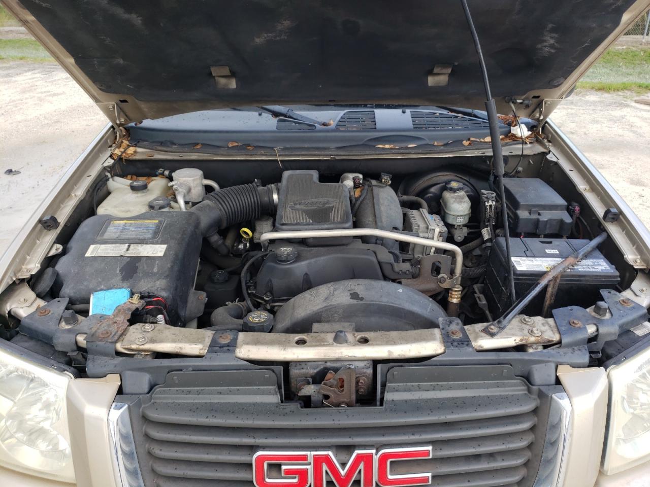 Photo 7 from auction – 2005 GMC ENVOY with VIN 1GKDS13S752176686