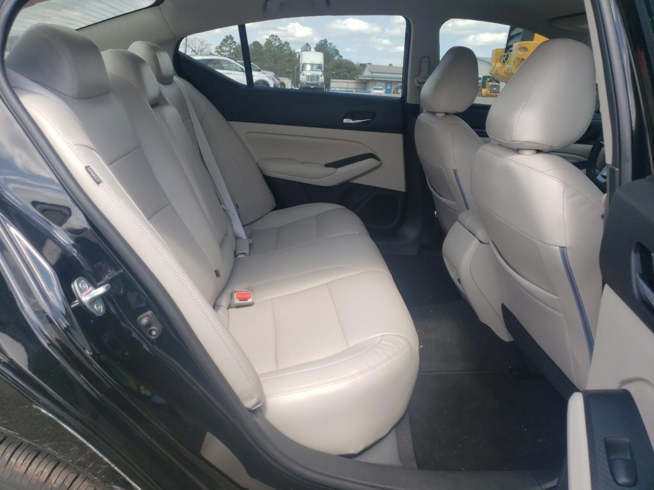 Photo 6 from auction – 2020 NISSAN ALTIMA S with VIN 1N4BL4BV5LN308665