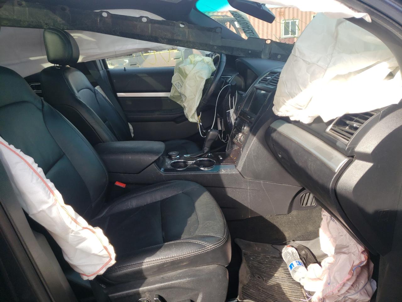 Photo 5 from auction – 2017 FORD EXPLORER X with VIN 1FM5K8D89HGA21037