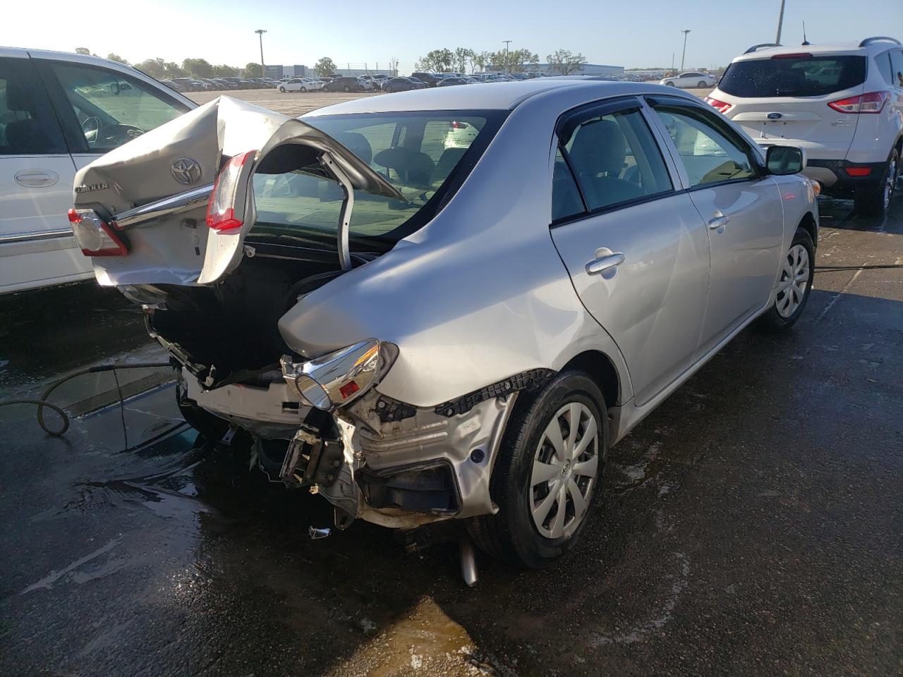 Photo 4 from auction – 2013 TOYOTA COROLLA BA with VIN JTDBU4EEXDJ117271