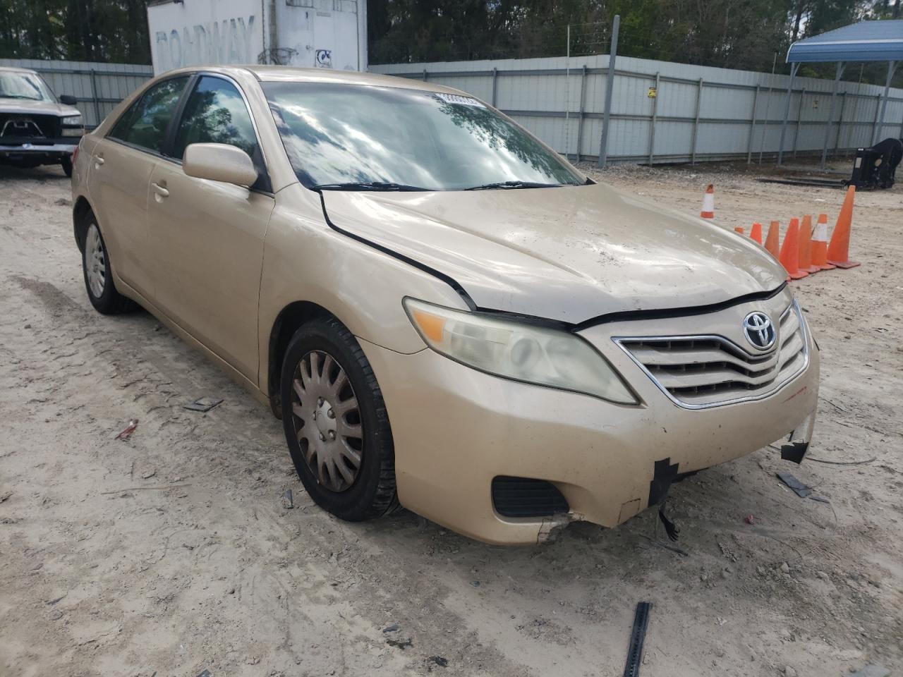 TOYOTA CAMRY BASE 2010 with VIN 4T1BF3EK9AU024645 - Photo from auction