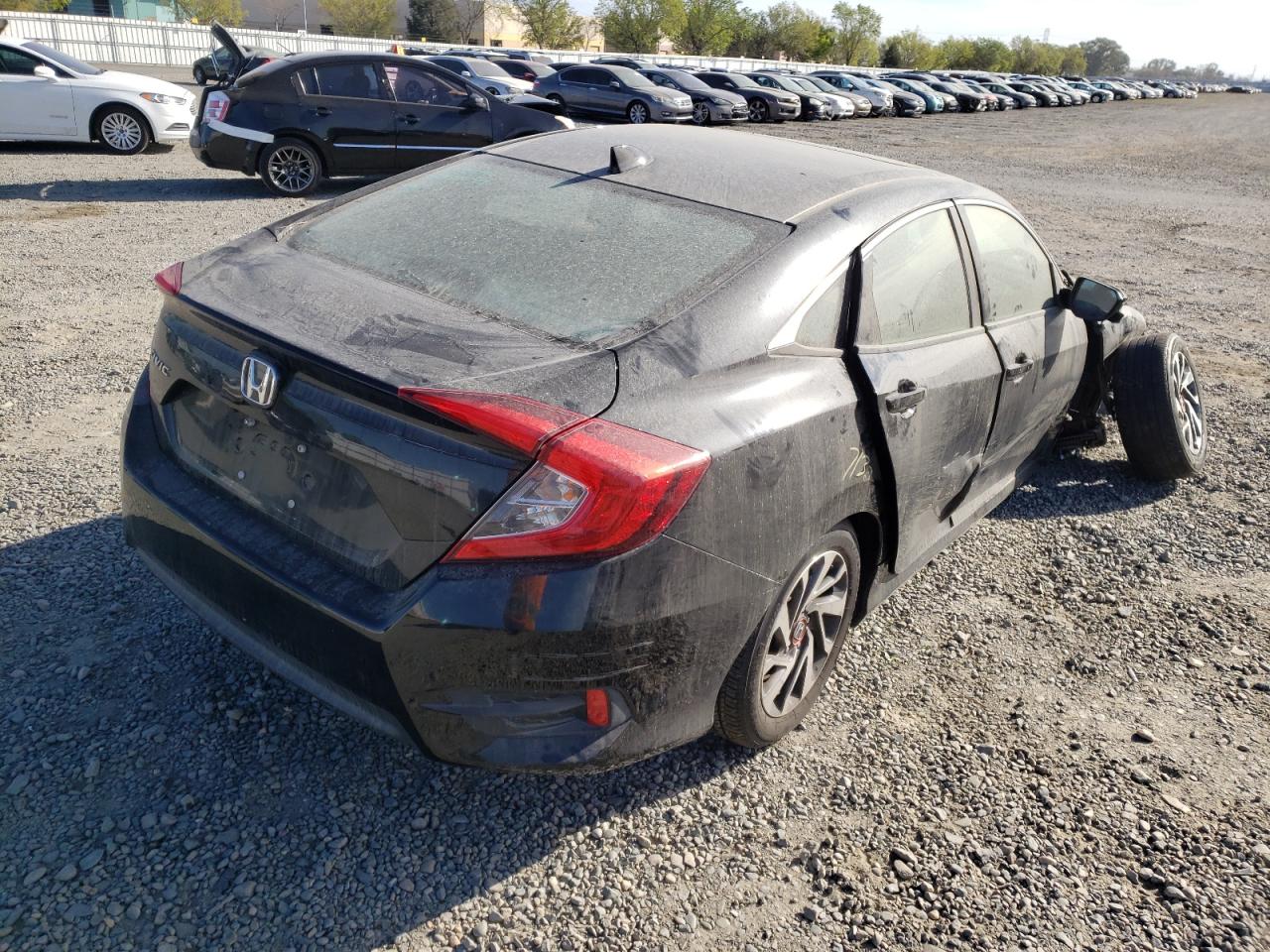 Photo 4 from auction – 2018 HONDA CIVIC EX with VIN 2HGFC2F73JH518894