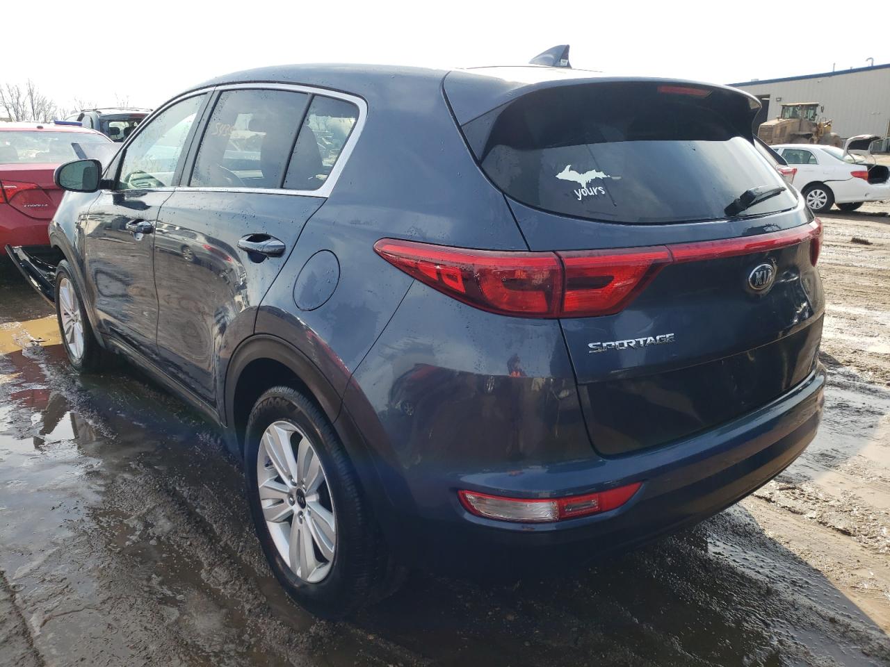 Photo 3 from auction – 2018 KIA SPORTAGE L with VIN KNDPMCAC3J7385074