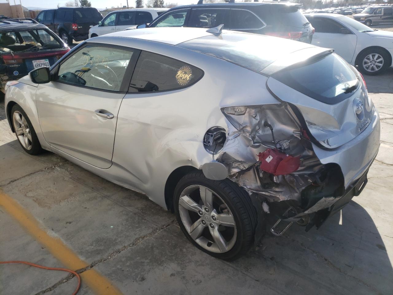 Photo 3 from auction – 2015 HYUNDAI VELOSTER with VIN KMHTC6AD6FU236531