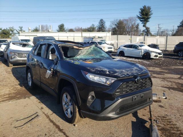 Photo 1 from auction – 2021 TOYOTA RAV4 XLE with VIN 2T3P1RFV5MC221633