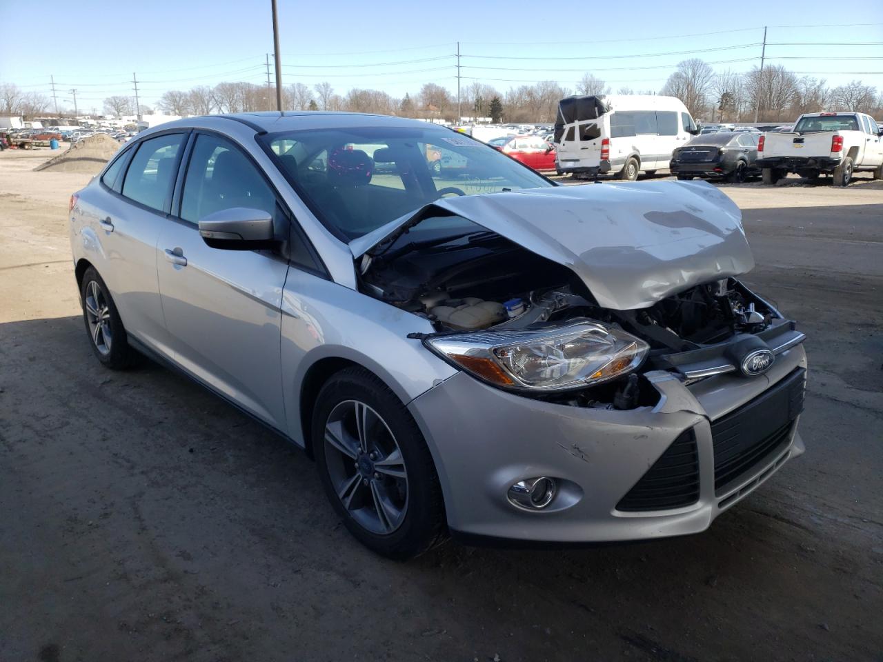 FORD FOCUS SE 2014 with VIN 1FADP3F25EL419271 - Photo from auction