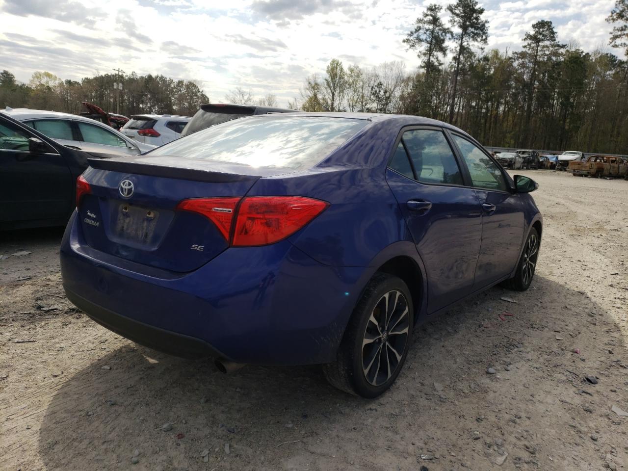 Photo 4 from auction – 2018 TOYOTA COROLLA L with VIN 5YFBURHEXJP770926