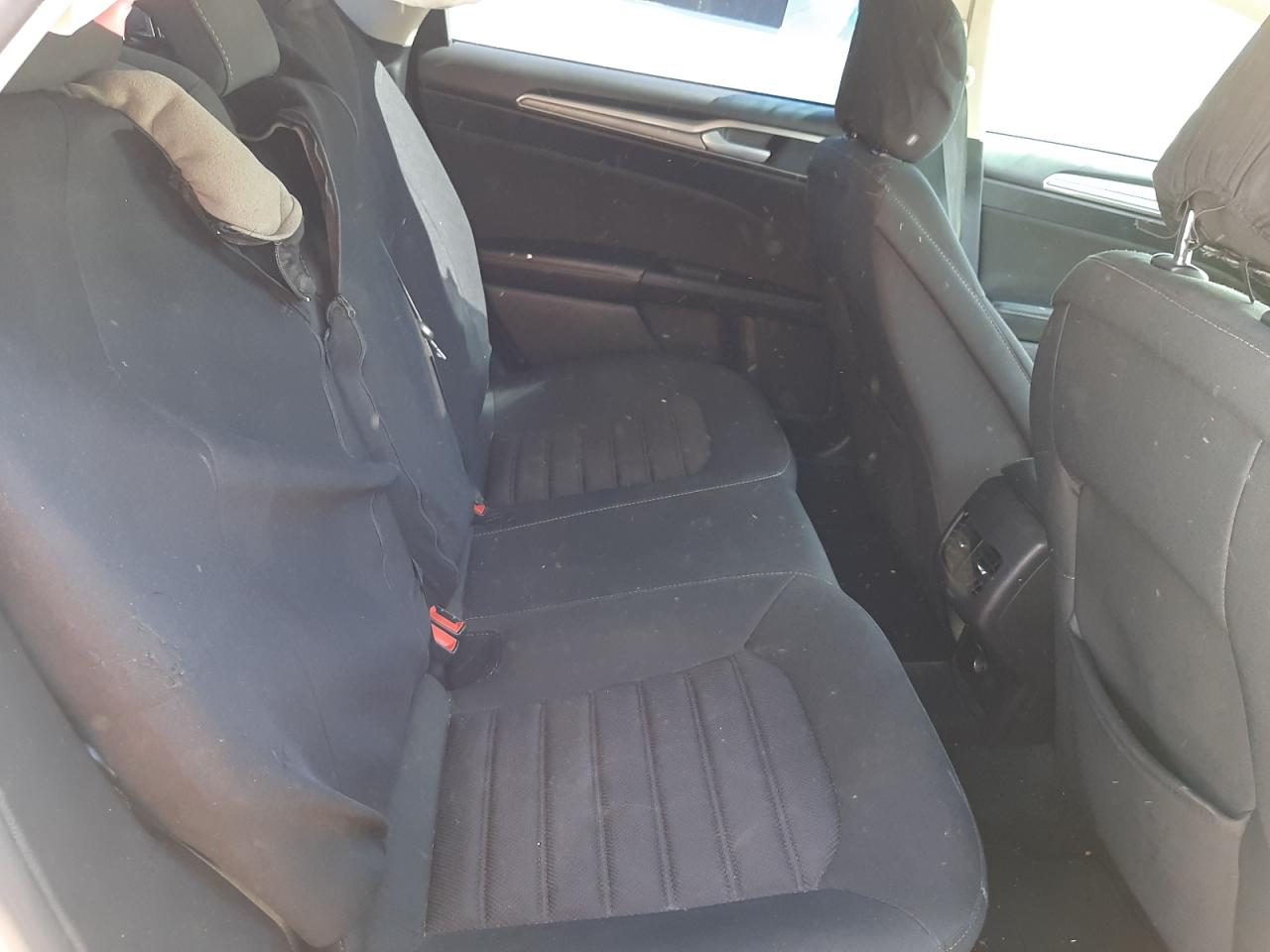 Photo 6 from auction – 2017 FORD FUSION SE with VIN 3FA6P0H73HR276648