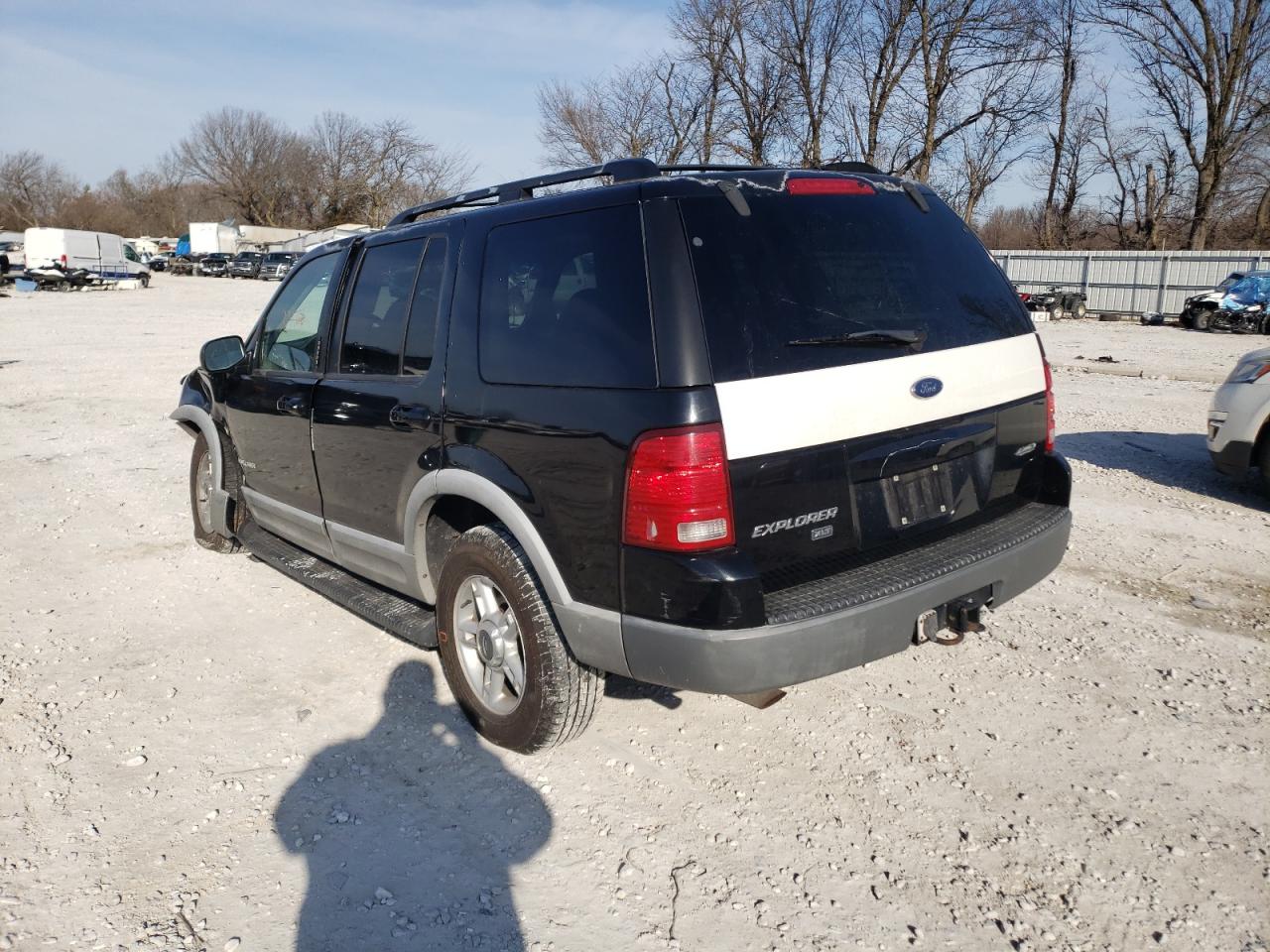 Photo 3 from auction – 2002 FORD EXPLORER with VIN 1FMZU73E02ZA20741