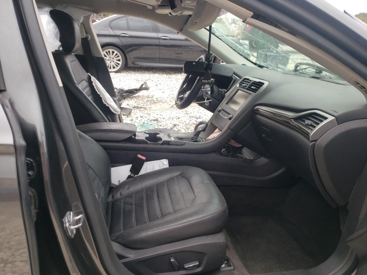 Photo 5 from auction – 2015 FORD FUSION SE with VIN 1FA6P0HD5F5105647
