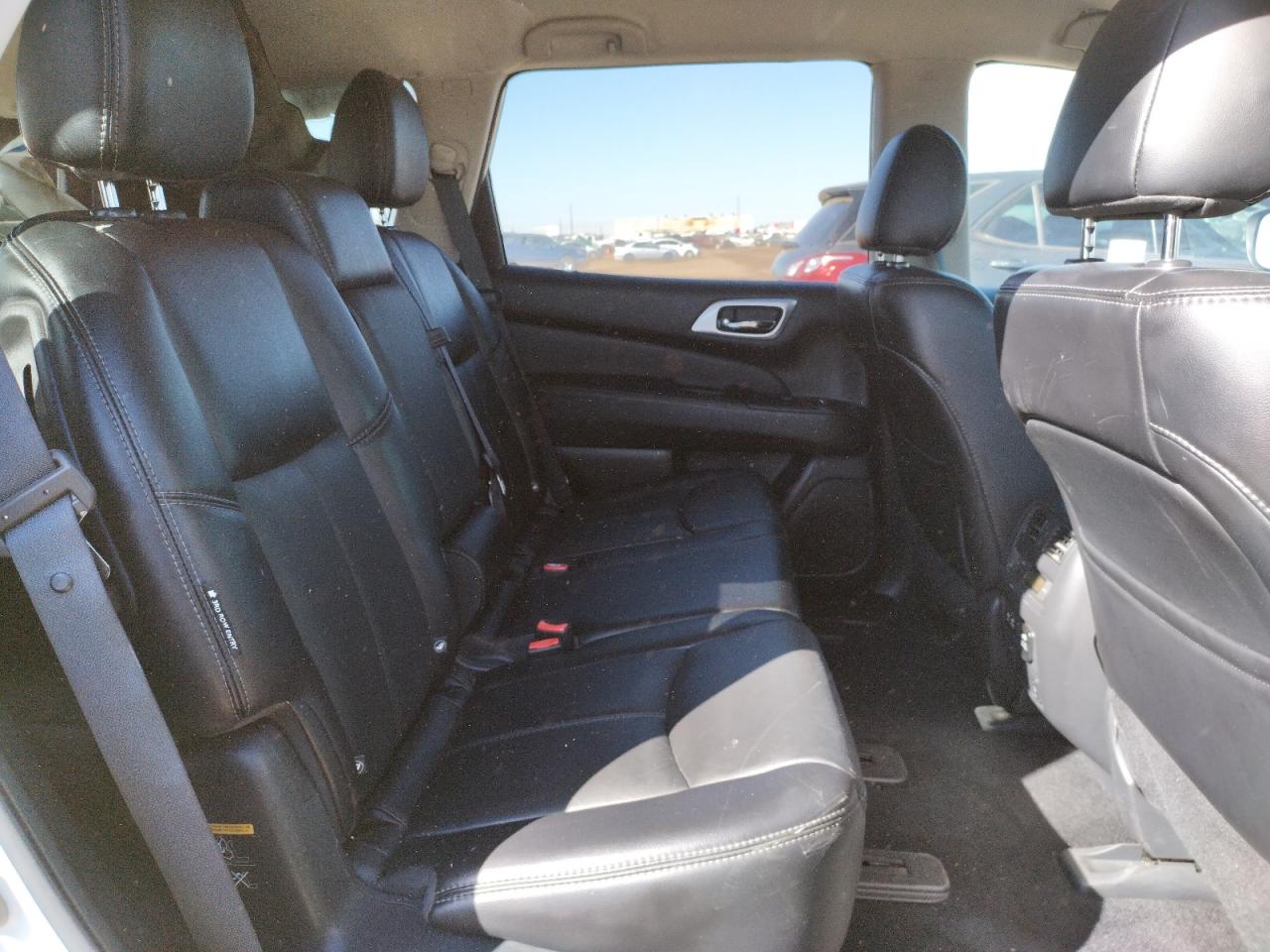 Photo 6 from auction – 2020 NISSAN PATHFINDER with VIN 5N1DR2CM9LC577643