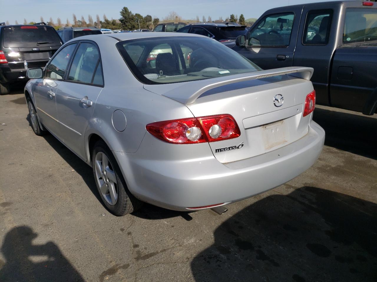 Photo 3 from auction – 2003 MAZDA 6 S with VIN 1YVFP80D235M43212