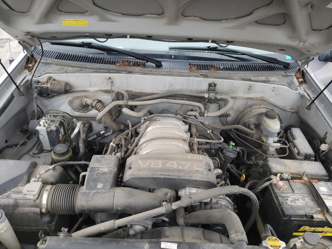 Photo 7 from auction – 2002 TOYOTA SEQUOIA SR with VIN 5TDBT44A62S065641