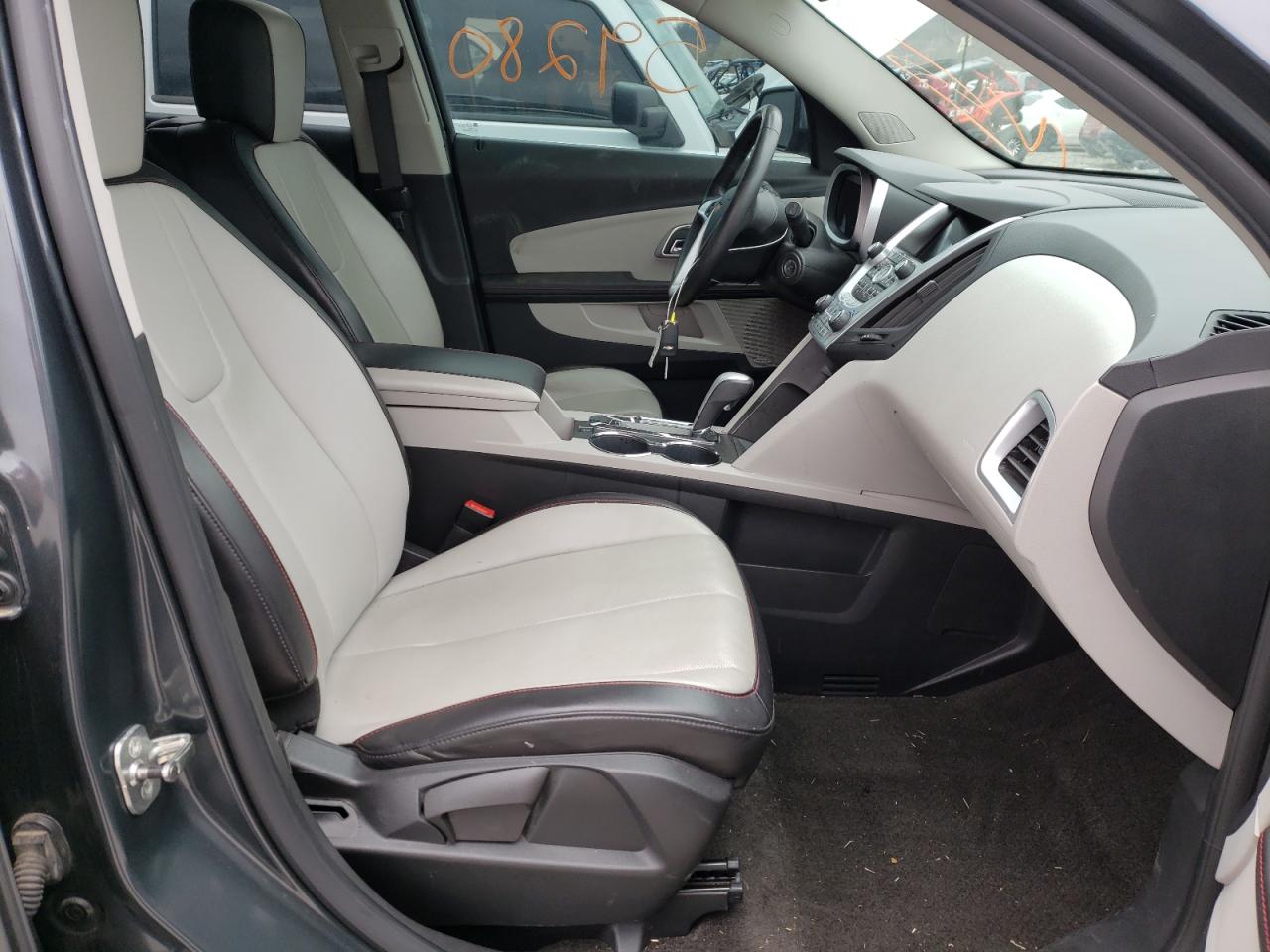 Photo 5 from auction – 2011 CHEVROLET EQUINOX LT with VIN 2CNFLFE51B6283636