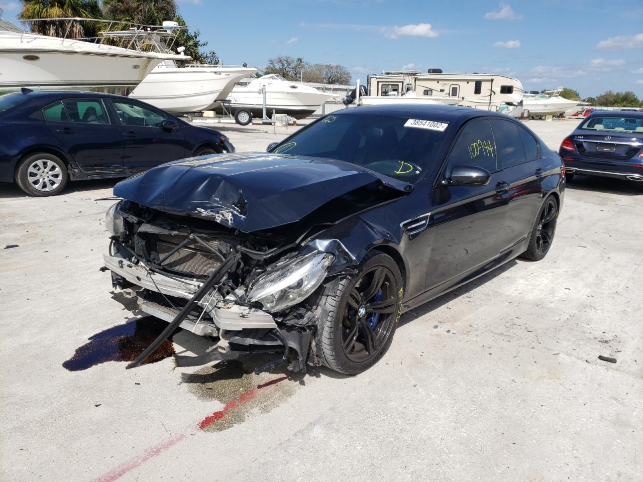 Photo 2 from auction – 2015 BMW M5 with VIN WBSFV9C59FD594881