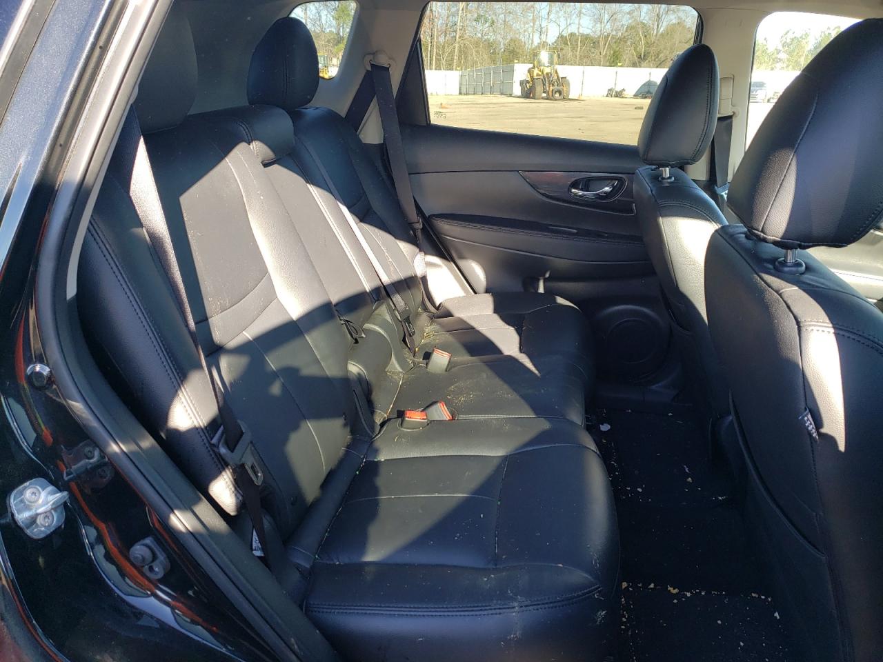 Photo 6 from auction – 2018 NISSAN ROGUE S with VIN KNMAT2MT7JP599001