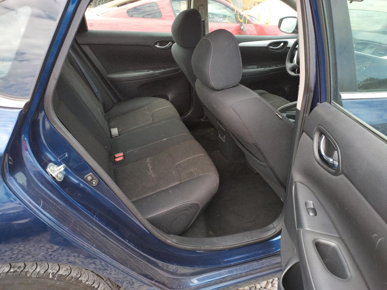 Photo 6 from auction – 2017 NISSAN SENTRA S with VIN 3N1AB7APXHY345933