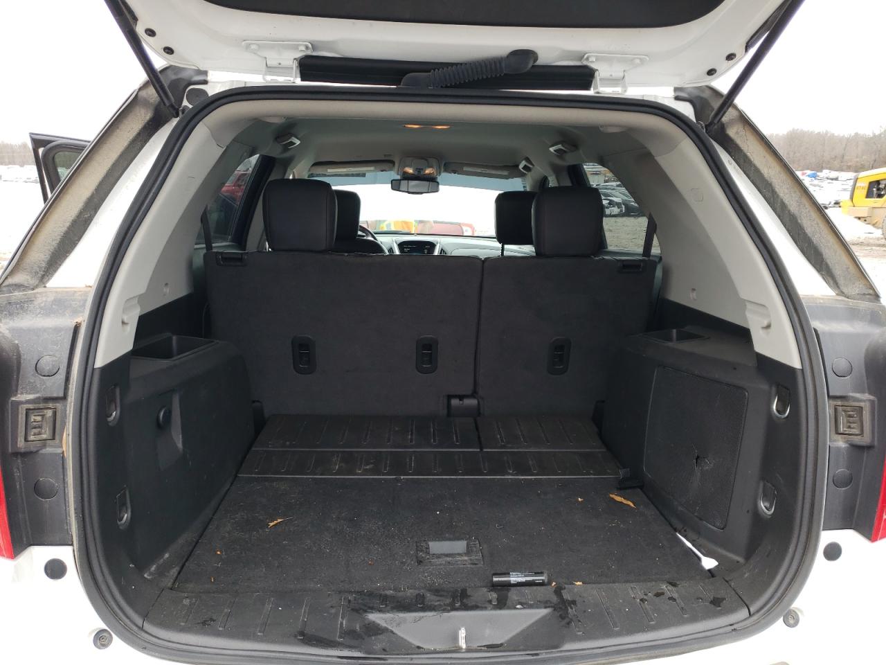 Photo 9 from auction – 2017 CHEVROLET EQUINOX LT with VIN 2GNFLFEK1H6257998