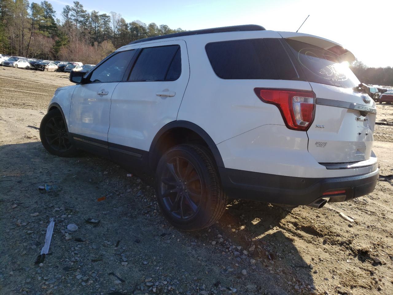Photo 3 from auction – 2018 FORD EXPLORER X with VIN 1FM5K8D8XJGB74211