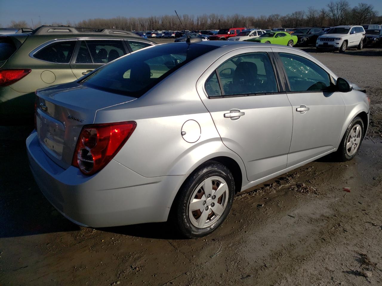 Photo 4 from auction – 2015 CHEVROLET SONIC LS with VIN 1G1JA5SH0F4118545
