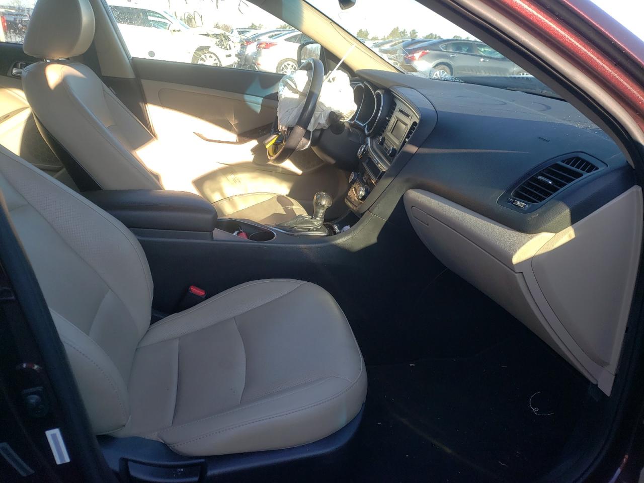 Photo 5 from auction – 2014 KIA OPTIMA EX with VIN 5XXGN4A72EG335379