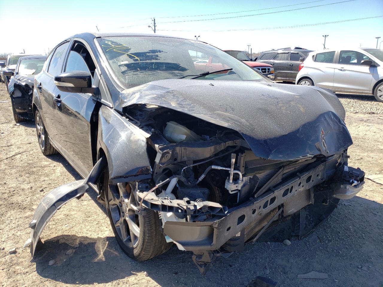 FORD FOCUS SE 2014 with VIN 1FADP3K26EL406051 - Photo from auction