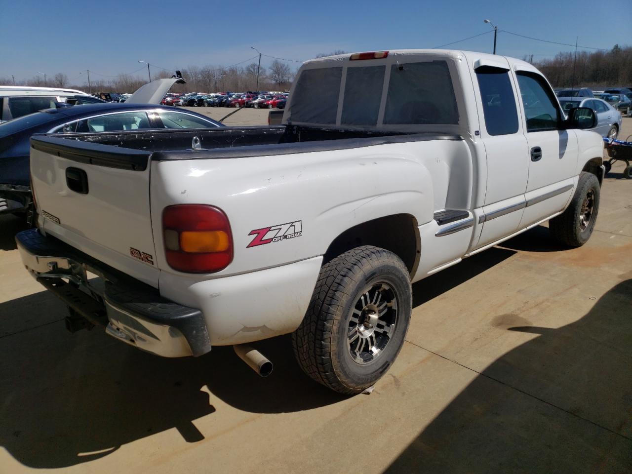 Photo 4 from auction – 2001 GMC NEW SIERRA with VIN 2GTEK19TX11178037