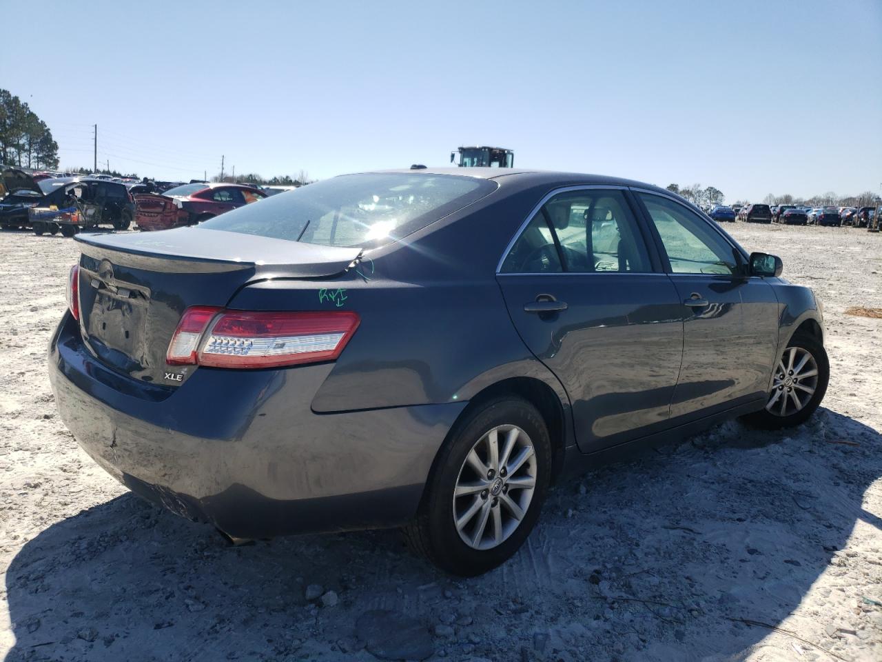 Photo 4 from auction – 2011 TOYOTA CAMRY BASE with VIN 4T1BF3EK9BU146990