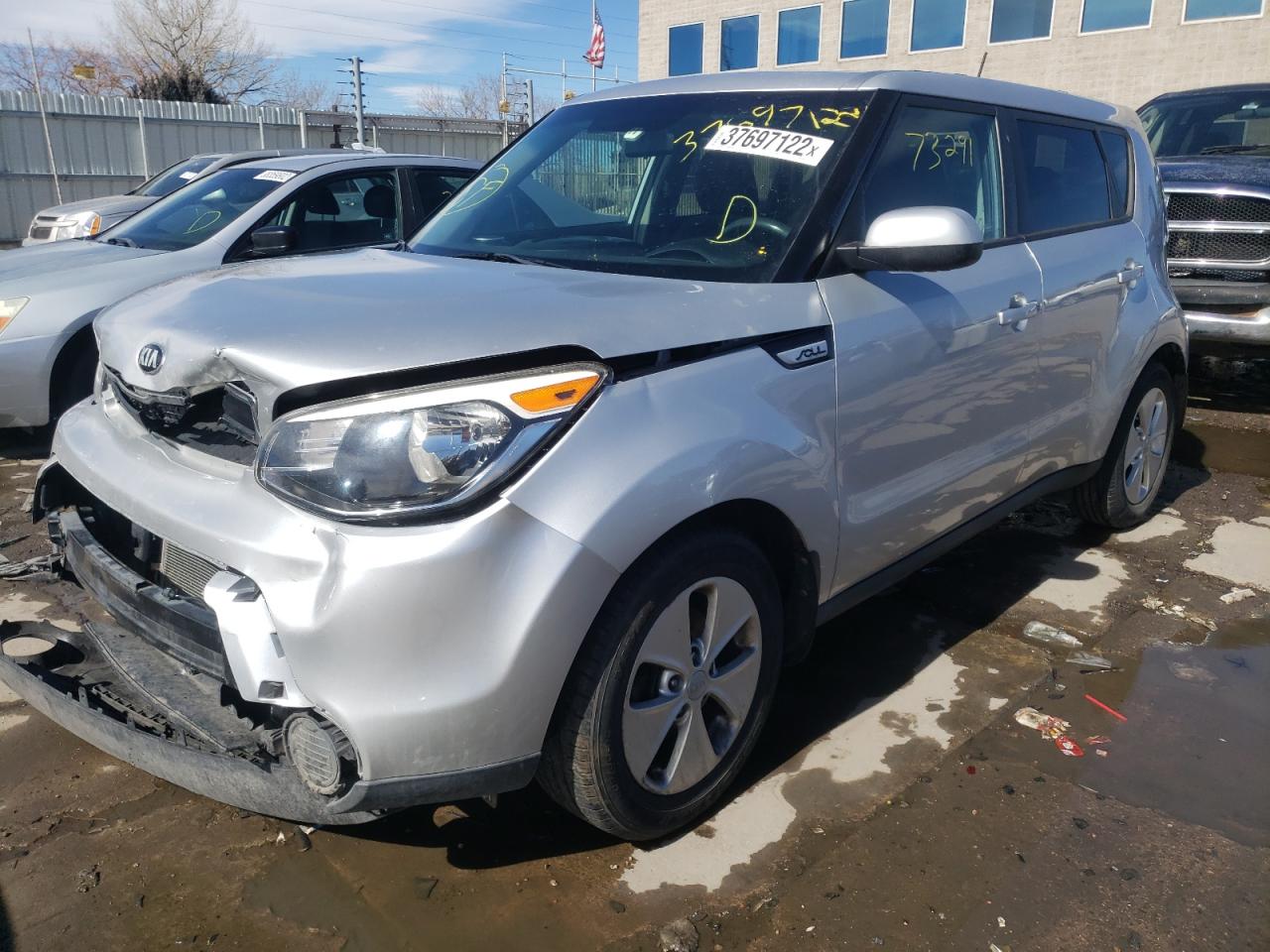 Photo 2 from auction – 2015 KIA SOUL with VIN KNDJN2A26F7809892