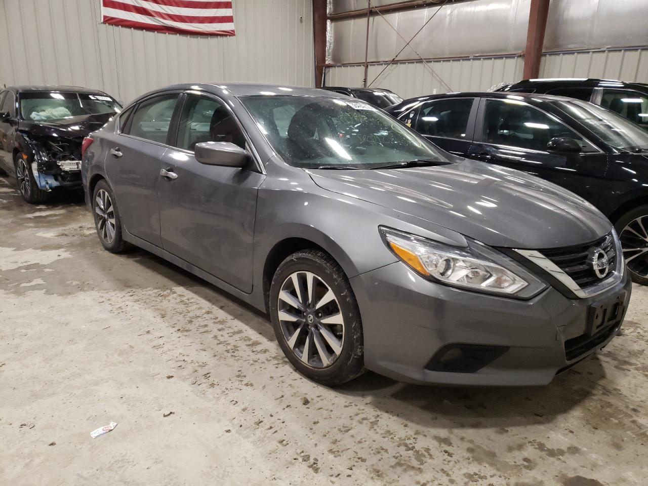 NISSAN ALTIMA 2.5 2017 with VIN 1N4AL3AP8HC257786 - Photo from auction
