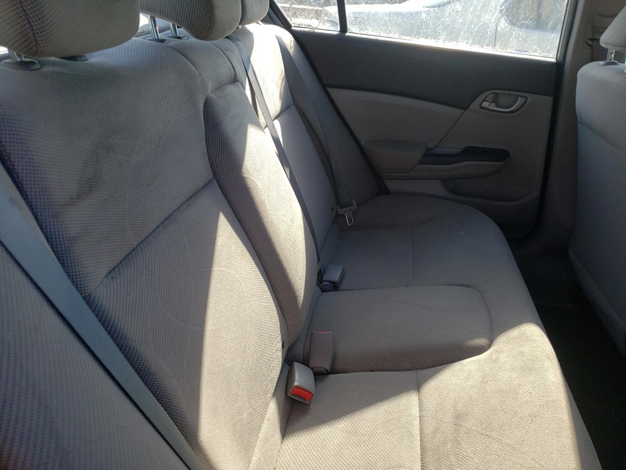 Photo 6 from auction – 2012 HONDA CIVIC LX with VIN 19XFB2E59CE004239