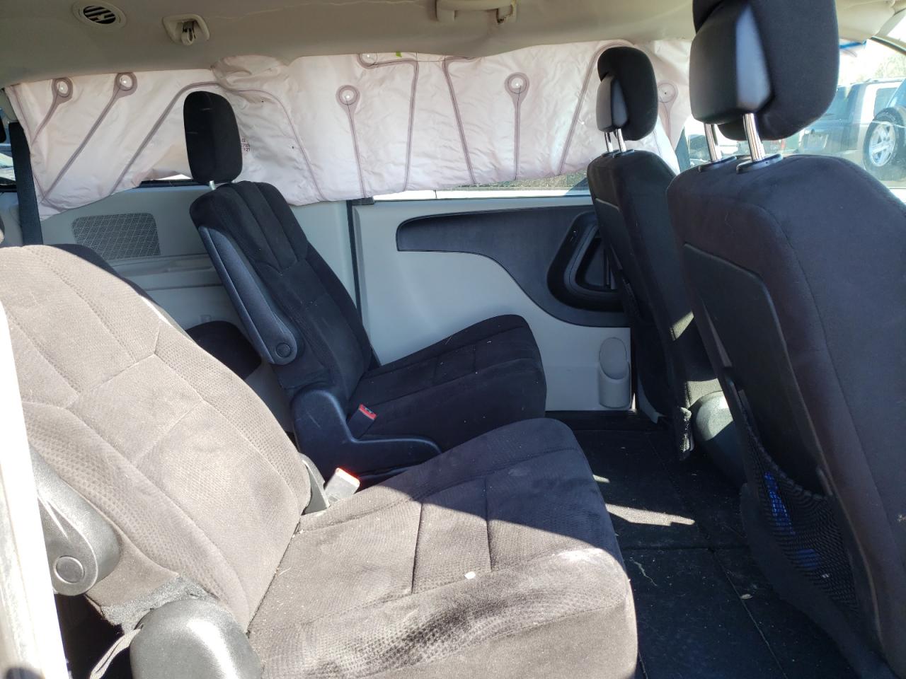 Foto 6 de la subasta – 2012 DODGE GRAND CARA con VIN 2C4RDGCG0CR277724