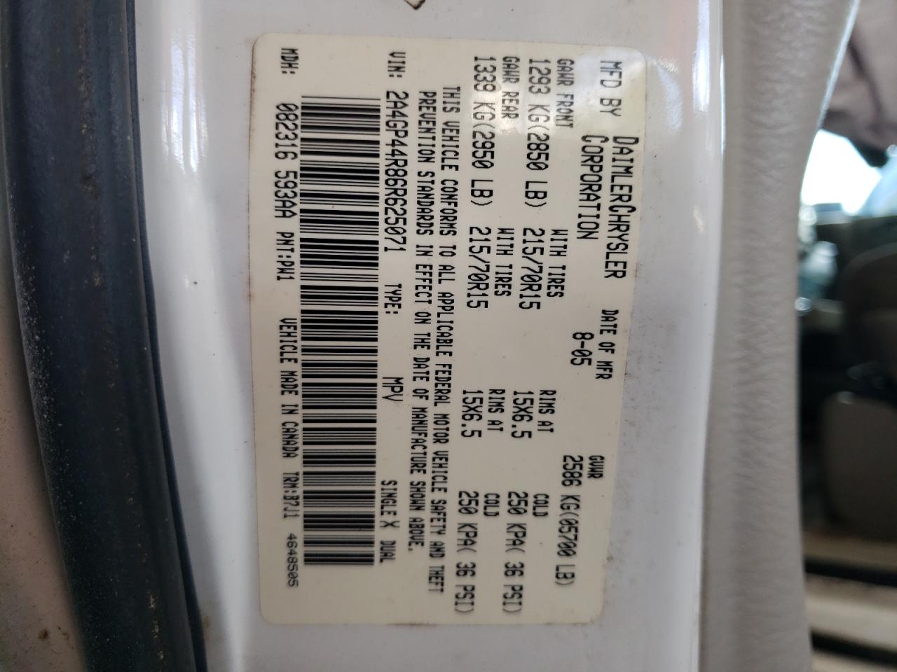 Photo 10 from auction – 2006 CHRYSLER TOWN & COU with VIN 2A4GP44R86R625071